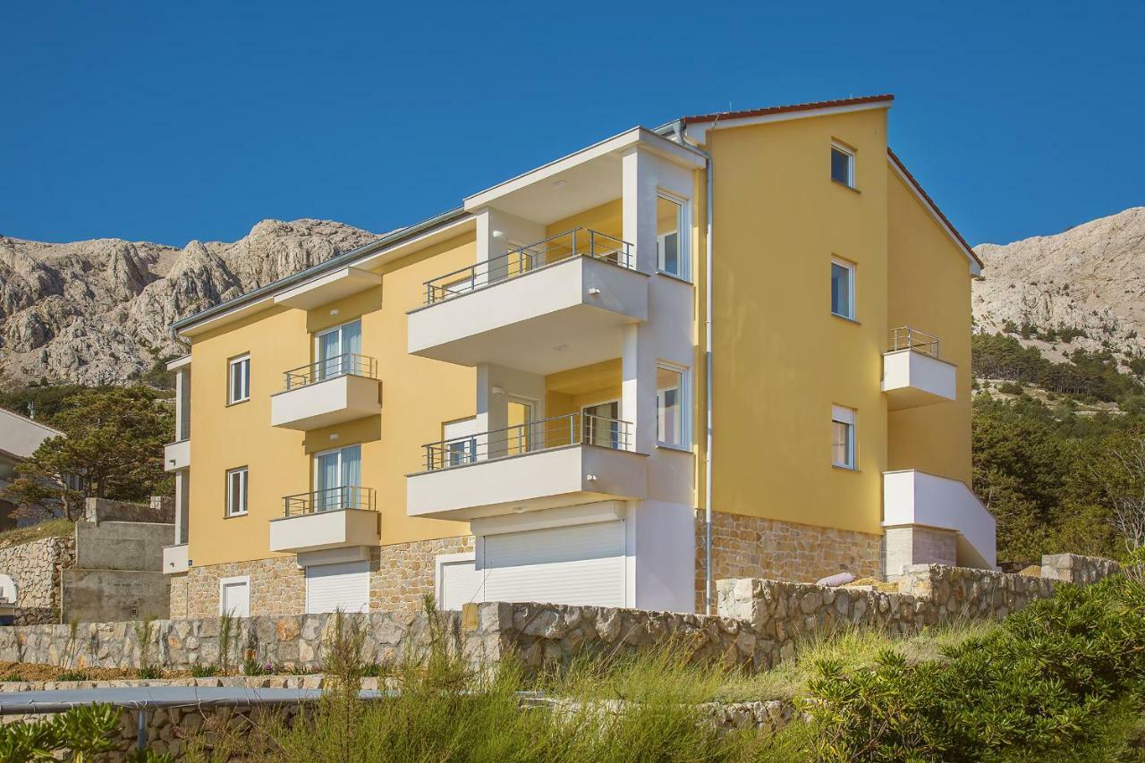 Apartments Capic Marin Baška Eksteriør bilde