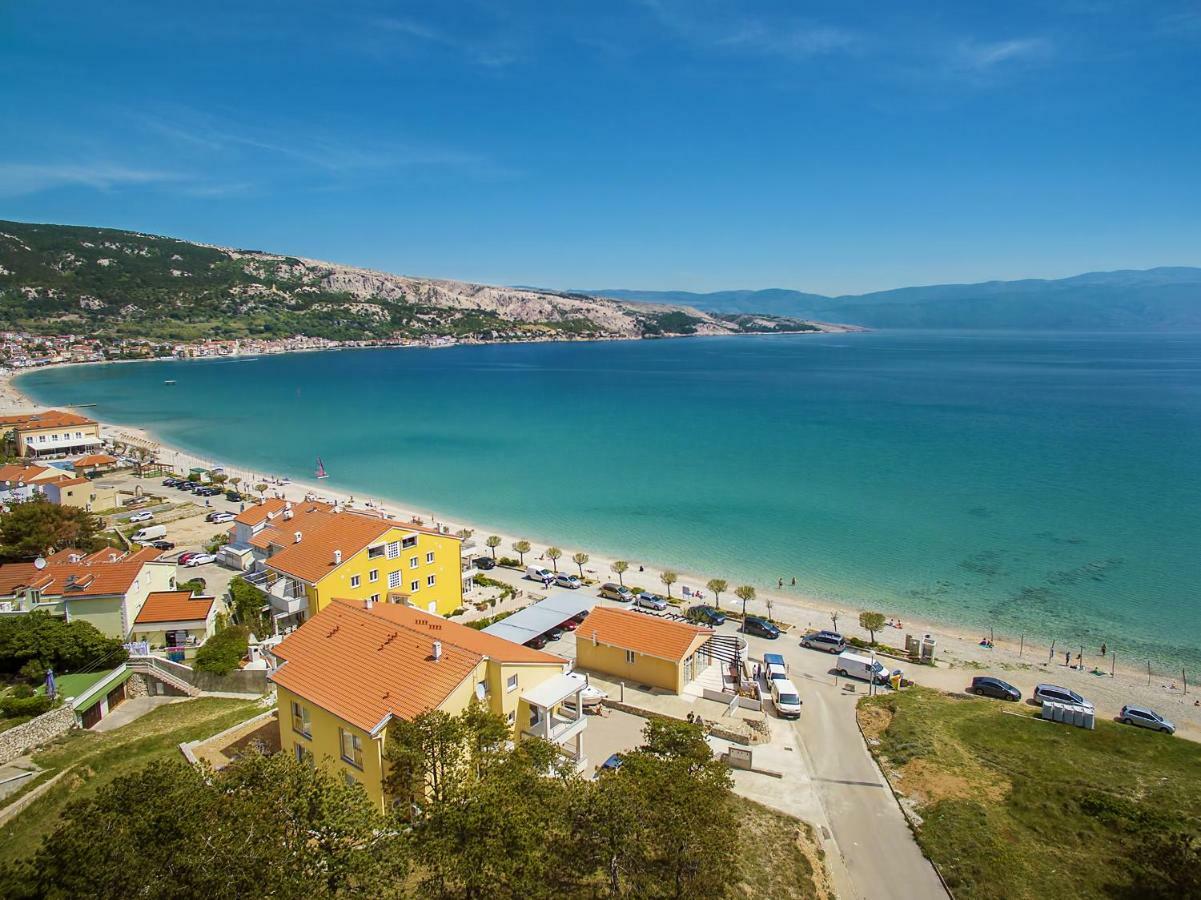 Apartments Capic Marin Baška Eksteriør bilde